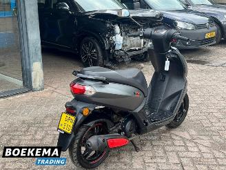 Peugeot  Kisbee RS 4T 45KM picture 3