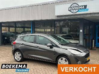 krockskadad bil auto Ford Fiesta 1.1 Trend Navi Climate Cruise PDC 2019/2