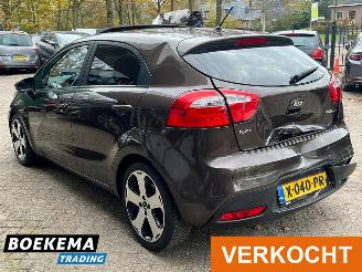 Kia Rio 1.4 CVVT 110PK Super Pack Leer Open-Dak Navigatie Stoelverw picture 3