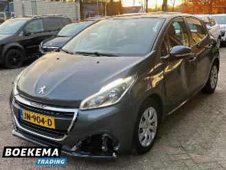 Peugeot 208 1.2 PureTech Blue Lion Navi Airco Cruise PDC Trekh. picture 4