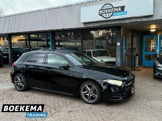 krockskadad bil auto Mercedes A-klasse 180 Business Solution AMG ACC Navigatie Camera Stoelverw Zwarte-Hemel 2019/9