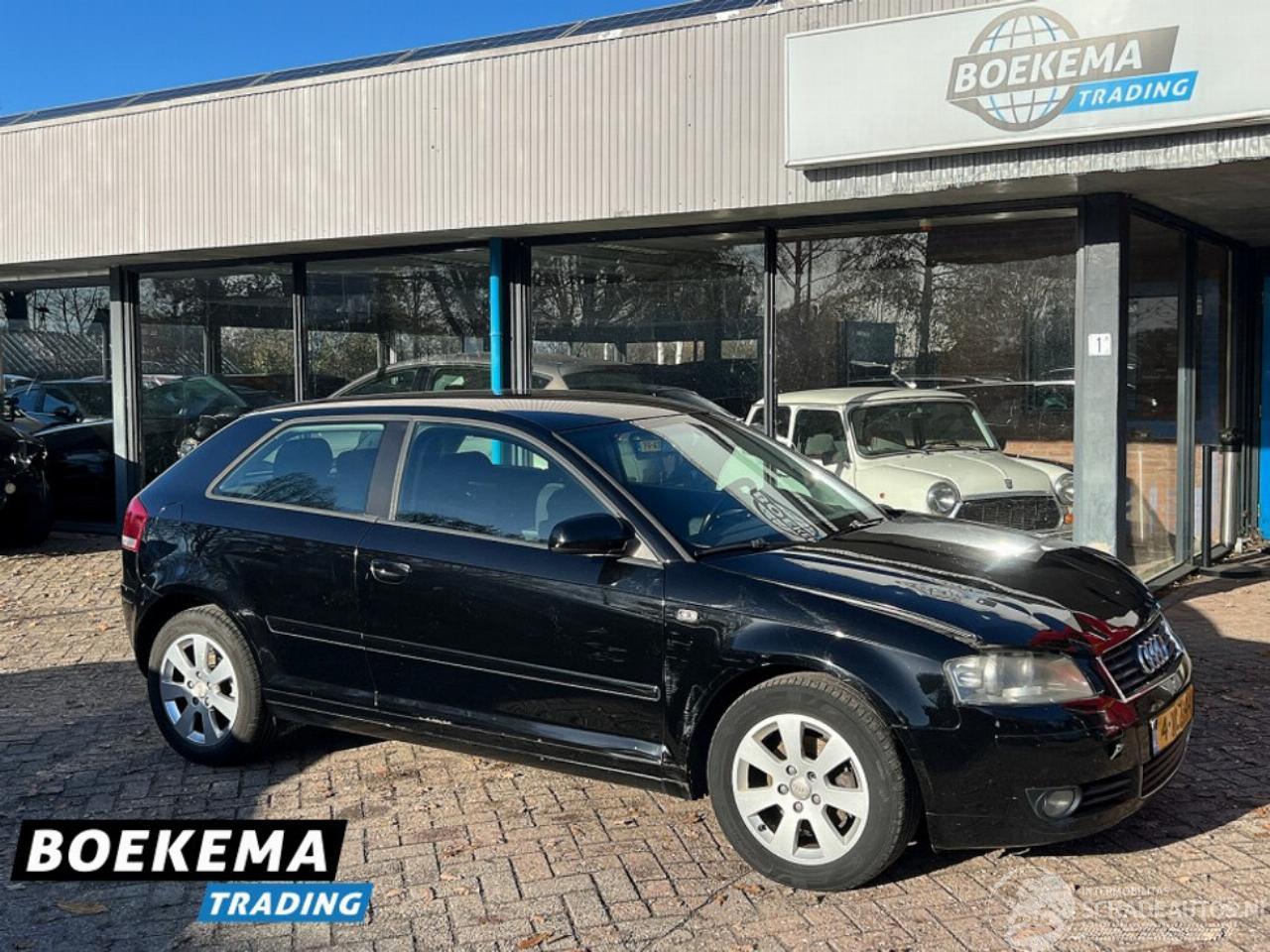 Audi A3 1.6 Ambition Pro Line Climate PDC