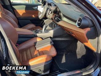 Alfa Romeo Giulia 2.0 T AWD Veloce 280PK Aut Leer Navi Stuur/Stoelverw. Cruise PDC picture 20