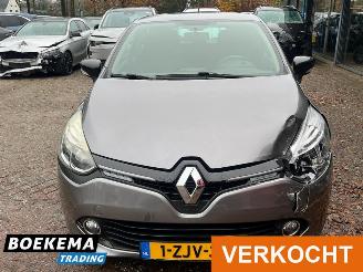 Renault Clio 0.9 TCe ECO Night&Day Navi Cruise Airco Trek.PDC picture 5