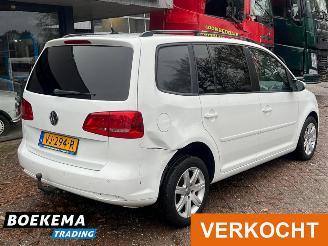 Volkswagen Touran 1.6 TDI Grijs kenteken Climate Cruise Trekh. PDC picture 2