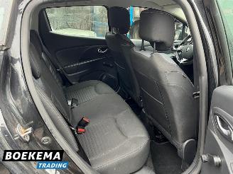 Renault Clio 1.5 dCi Dynamique Navi Cruise Airco picture 16