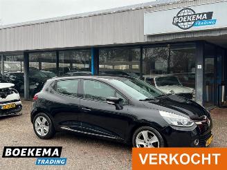 Schadeauto Renault Clio 1.5 dCi Dynamique Navi Cruise Airco 2015/8