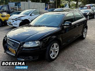 Audi A3 1.6 Ambition Business Edition Navigatie Cruise Climate picture 4