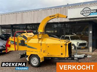 Vaurioauto  machines Vermeer BC190XL BC190XL Versnipperaar 2019/1
