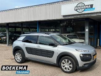 Voiture accidenté Citroën C4 cactus 1.2 PureTech Shine Navi Climate Cruise PDC 2017/4