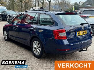 Skoda Octavia Combi 1.0 TSI Ambition Led Cruise Climate PDC picture 3