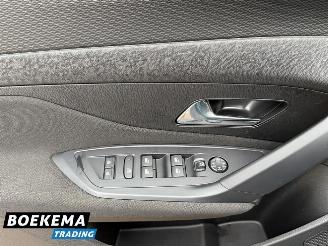 Peugeot 308 SW 1.6 Plug-in Hybrid 180 Active Pack Business picture 13