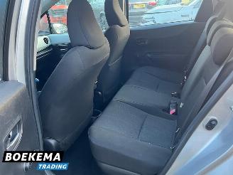 Toyota Yaris 1.5 Full Hybrid Aspiration Navi Climate Cruise Camera picture 15