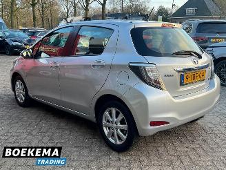 Toyota Yaris 1.5 Full Hybrid Aspiration Navi Climate Cruise Camera picture 3