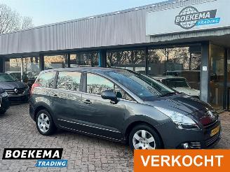 uszkodzony samochody osobowe Peugeot 5008 1.6 THP ST Aut Panorama Navigatie Climate Cruise PDC Glazen dak 2011/4