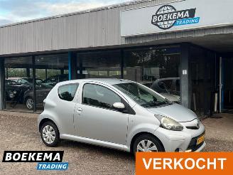 Unfallwagen Toyota Aygo 1.0 VVT-i Comfort Airco 2012/6