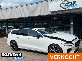 Avarii autoturisme Volvo V-60 2.0 T6 Recharge AWD R-Design HUD Pano Keyless Led Navi Camera Stoelverw. 2020/12