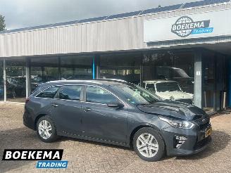 skadebil auto Kia Ceed 1.0 T-GDi Led Navi Climate Camera Cruise PDC 2019/11