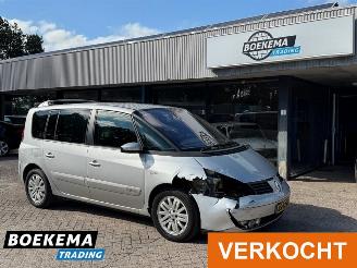 krockskadad bil auto Renault Espace 2.0 T 170PK Dynamique Climate Cruise 2006/5