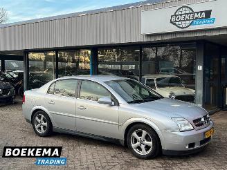 Opel Vectra 2.2 16V Elegance 155PK Aut Cruise PDC Trek. picture 1