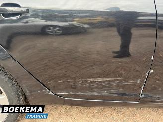 Opel Insignia 2.0 T Sport 4x4 250PK Aut Navi Climate Stoelver. picture 8