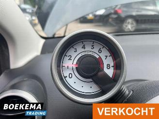 Peugeot 107 1.0-12V XS Airco 5-Deurs picture 20