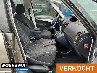 Citroën Grand C4 Picasso 1.6 HDi Attraction 7-Pers Climate Cruise Trekh. picture 14