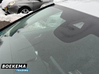 Ford Focus Wagon 1.0 EcoBoost 125PK Hybrid Navi Climate Cruise PDC Trekh. picture 14