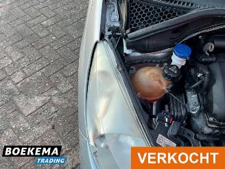 Peugeot 207 1.4 VTi Sublime 5-Drs Airco picture 11