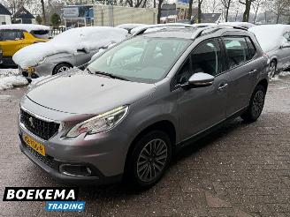 Peugeot 2008 1.2 PureTech Automaat Navigatie Cruise NAP! picture 4