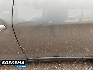 Peugeot 2008 1.2 PureTech Automaat Navigatie Cruise NAP! picture 13