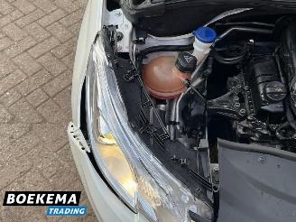 Peugeot 2008 1.2 VTi Active Premium Navi Cruise Airco PDC Trekh. picture 11