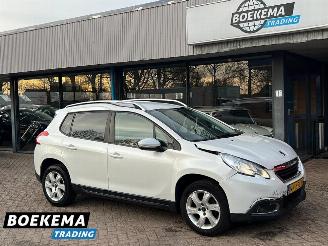 Auto incidentate Peugeot 2008 1.2 VTi Active Premium Navi Cruise Airco PDC Trekh. 2014/3