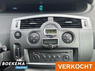 Renault Grand-scenic 1.6 16V Dynamique 7-Pers Climate Cruise picture 26