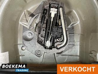 Volkswagen Polo 1.2-12V Trend 5-Deurs Airco picture 13