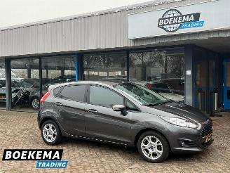uszkodzony samochody osobowe Ford Fiesta 1.5 TDCi Titanium Stoelverw. Climate PDC Trekhaak 2016/2