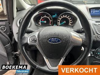 Ford Fiesta 1.5 TDCi Titanium Stoelverw. Climate PDC Trekhaak picture 14