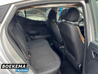 Hyundai I-10 1.0 Comfort Automaat Climate Cruise picture 18