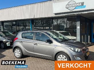 skadebil auto Hyundai I-20 1.2i Business Edition Airco 5-Deurs 2012/7