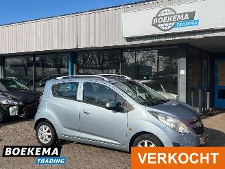 skadebil auto Chevrolet Spark 1.2 16V LTZ Navigatie Airco 2012/4