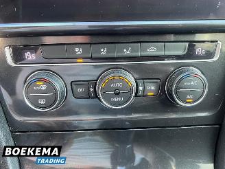 Volkswagen Golf 1.0 TSI R-Line DSG Navigatie Climate Cruise picture 23
