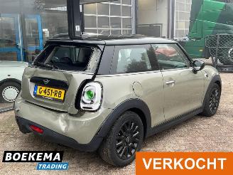Mini Cooper 1.5 Automaat Keyless Led Navi Cruise Airco picture 2