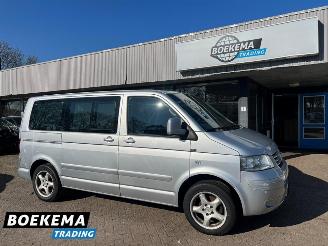Coche accidentado Volkswagen Multivan 2.5 TDI Comfort 7-Pers Clima Stoelverw. 2XSchuifdeur 2006/8