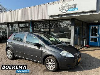 krockskadad bil auto Fiat Grande Punto 1.2 Active Airco Elektrische ramen 2008/4