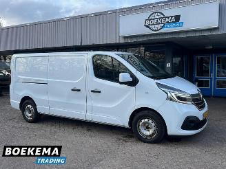 skadebil bedrijf Renault Trafic 2.0 dCi 170 T29 L2 Luxe Automaat Navigatie Camera Climate Cruise 2020/2