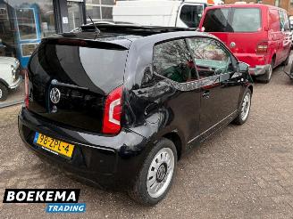 Volkswagen Up! 1.0 Black Up! Panorama Leer Stoelverwarming PDC Cruise picture 2