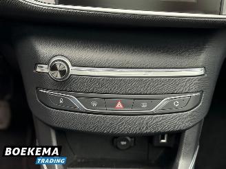 Peugeot 308 SW 1.2 PureTech Premium Panorama Automaat Navigatie Trekhaak PDC picture 23