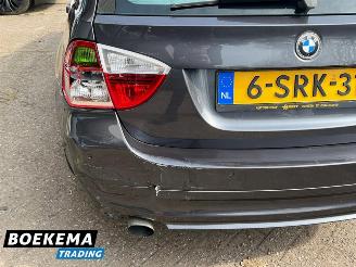 BMW 3-serie 320i High Exe Automaat Panorama Leer Stoelverw. picture 7