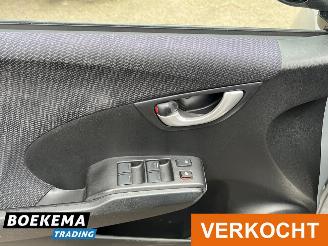 Honda Jazz 1.4 Hybrid Elegance Panorama Cruise picture 14