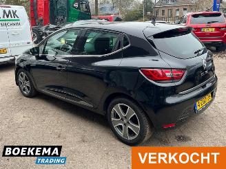 Renault Clio 0.9 TCe ECO Night&Day Navigatie Airco picture 3